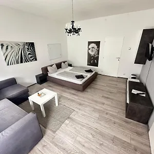  Apartment Hauptbahnhof
