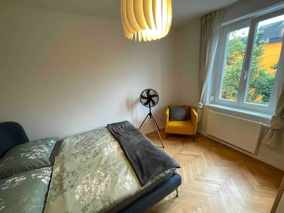Studio Angelina Im 3 Og 30 M² Graz