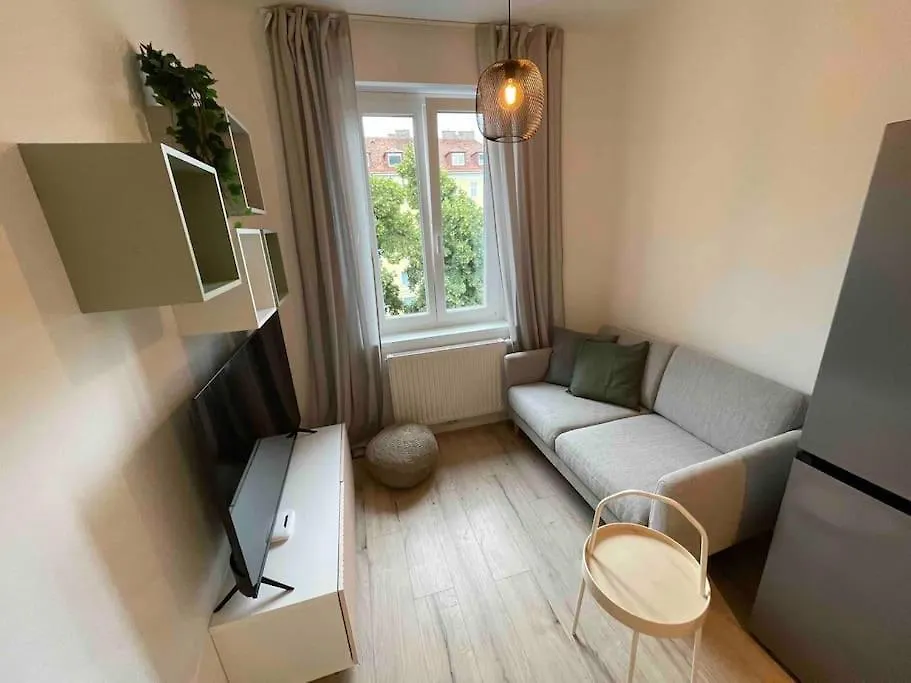 Studio Angelina Im 3 Og 30 M² Graz