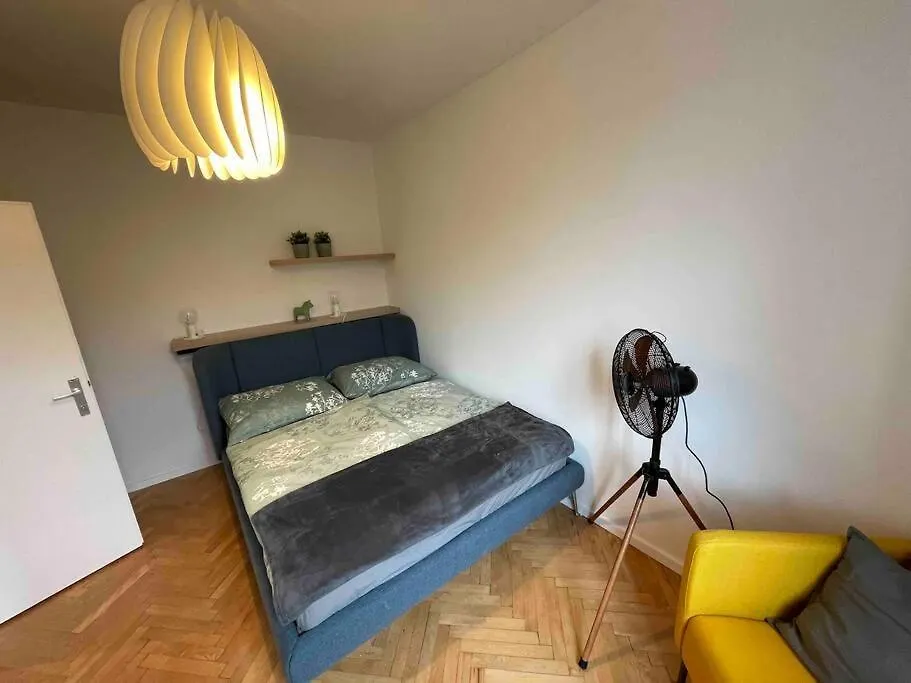 Apartment Studio Angelina Im 3 Og 30 M² Graz Österreich